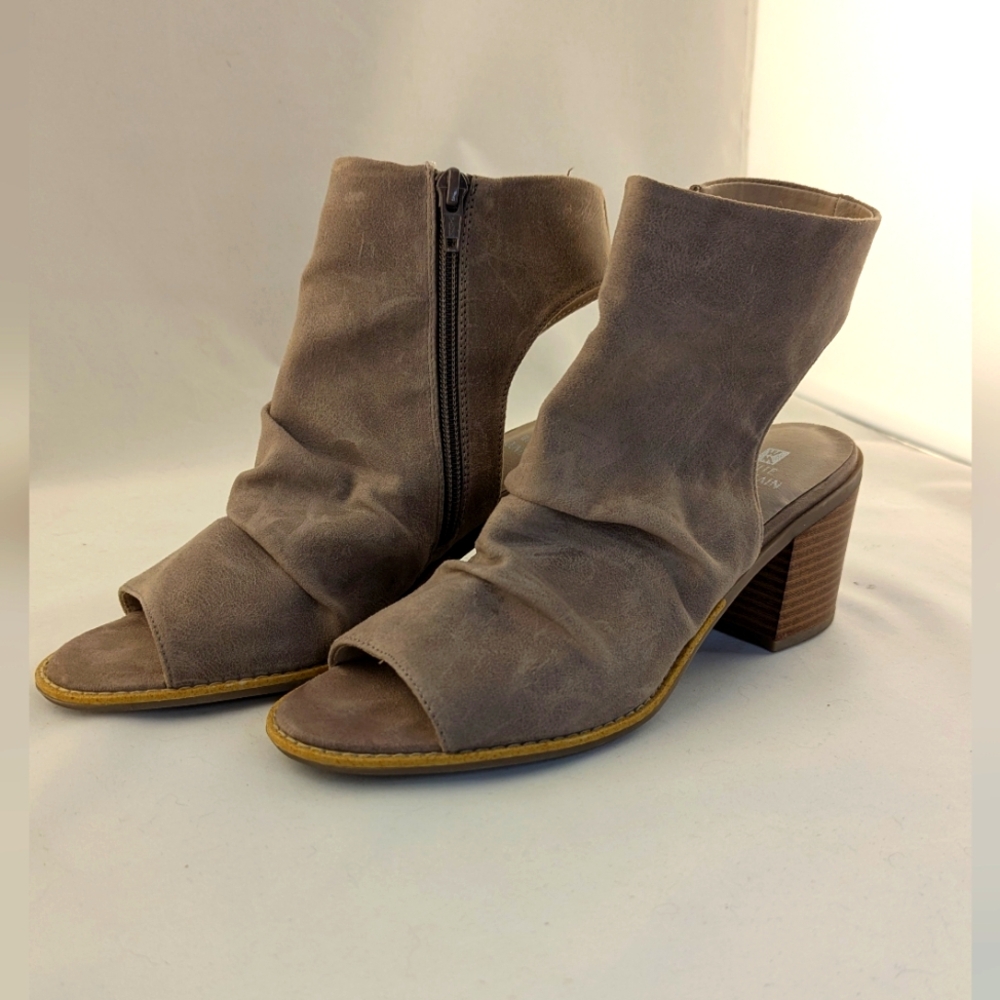 White Mountain Tan Heeled Boots with Chunky Block Heel